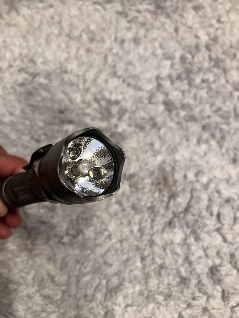 SUREFIRE A2 アビエーター 白LED