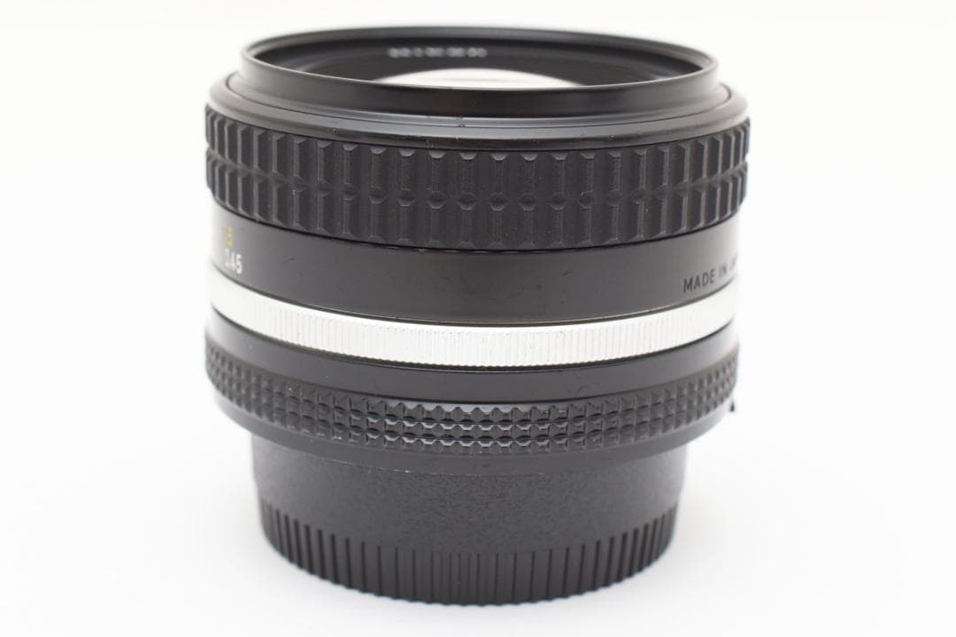 美品 Nikon Ai-s NIKKOR 50mm F1.4 単焦点レンズ