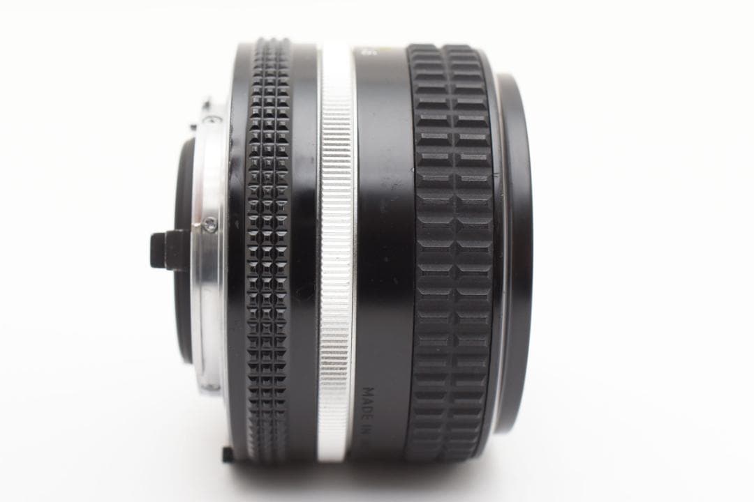 美品 Nikon Ai-s NIKKOR 50mm F1.4 単焦点レンズ