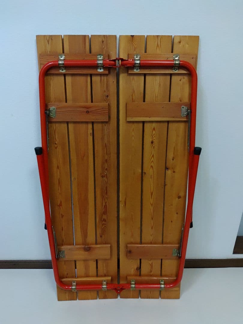 カステルメルリーノ アウトドアテーブル castelmerlino