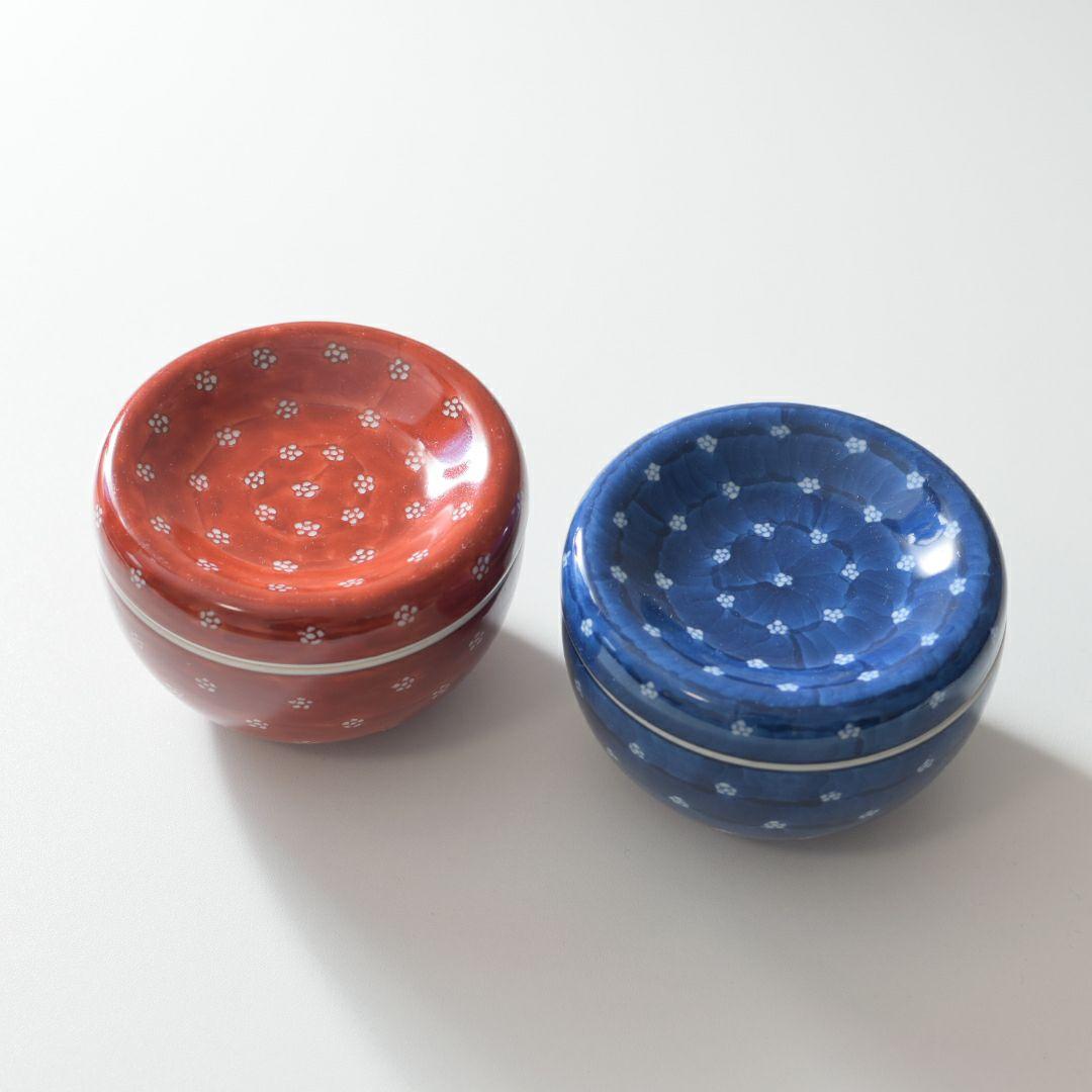 源右衛門 蓋物 赤絵梅地紋