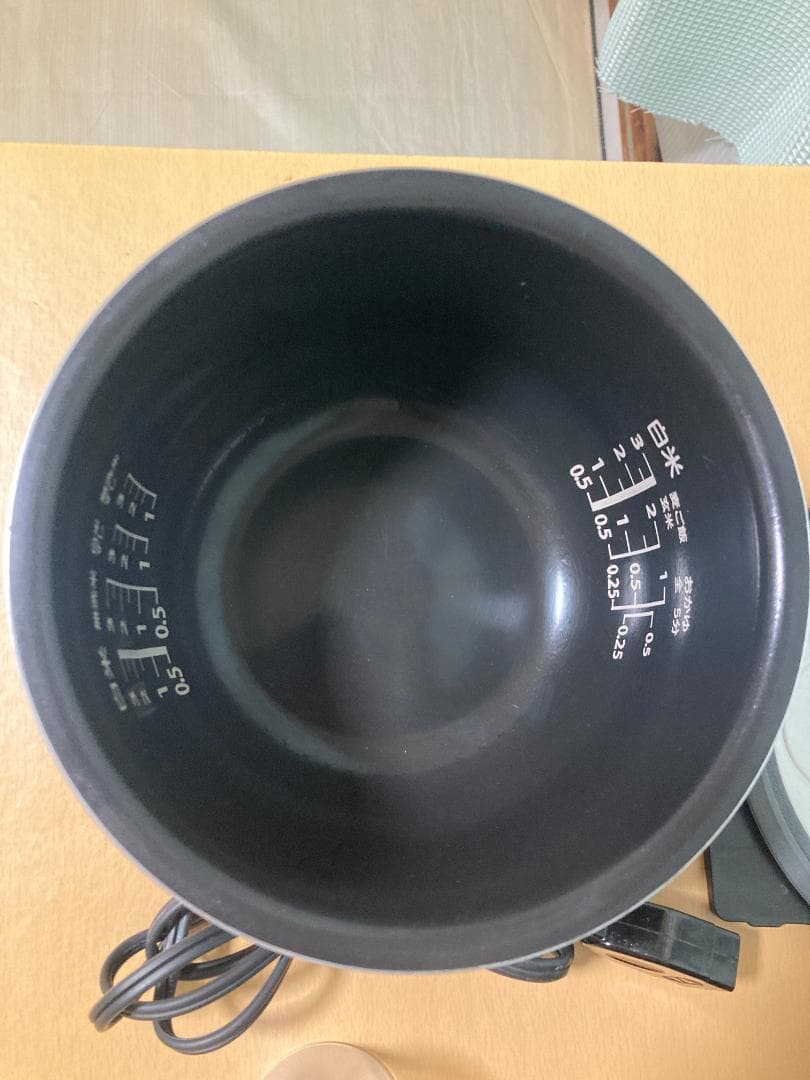 ★★美品★2023年製 TOSHIBA IHジャー 炊飯器 RC-5XT