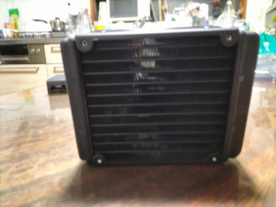 GTX 1080 Ti 簡易水冷グラボ（120mmラジエーター＋ファン）