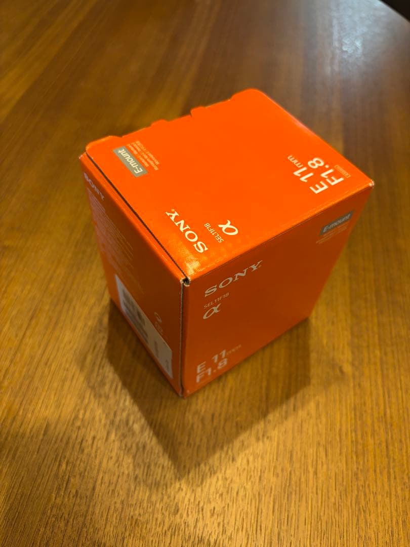 SONY E 11mm F1.8 APS-C用・Eマウント　年始セール