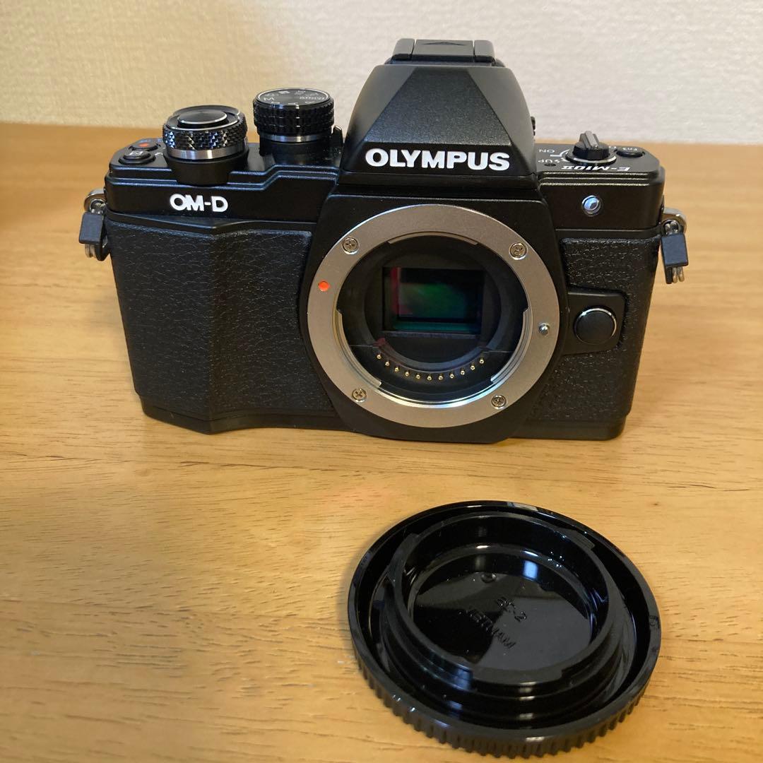 OLYMPUS OM-D E-M10 MarkII EZダブルズームキット