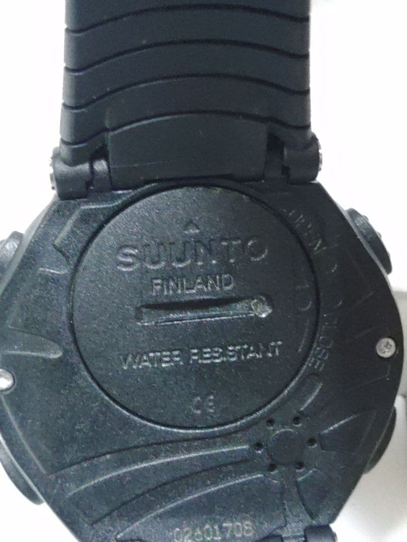 SUUNTO スント　VECTOR ベクター　イエロー　黄色　アウトドアウォッチ