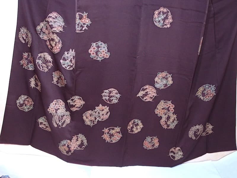 付下げ訪問着（花丸文、刺繍入）裄66 背紋なし 正絹美品