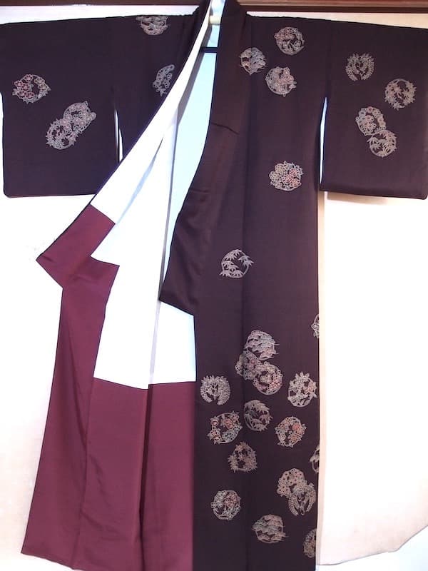 付下げ訪問着（花丸文、刺繍入）裄66 背紋なし 正絹美品