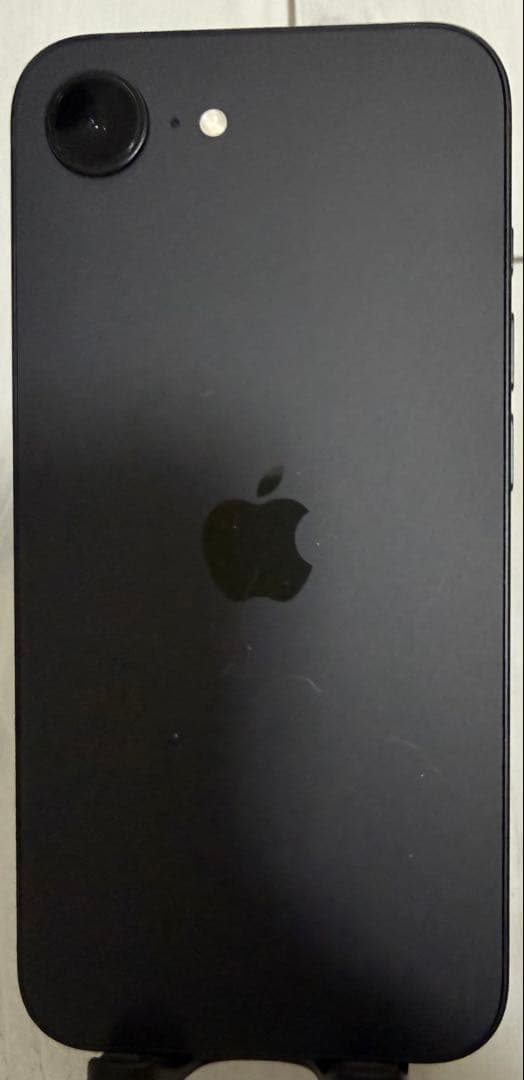 iPhone16e 128GB ブラック　超美品
