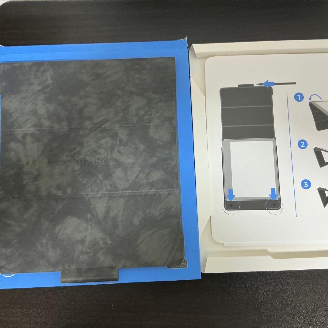 Kindle Scribe 64GB プレミアムペンとプレミアムカバー付き