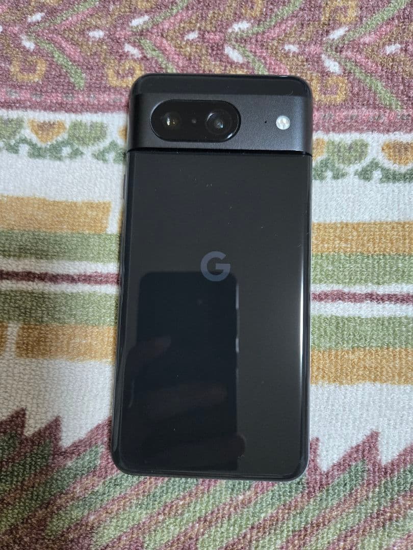 Google Pixel 8 本体 Obsidian(黒系)