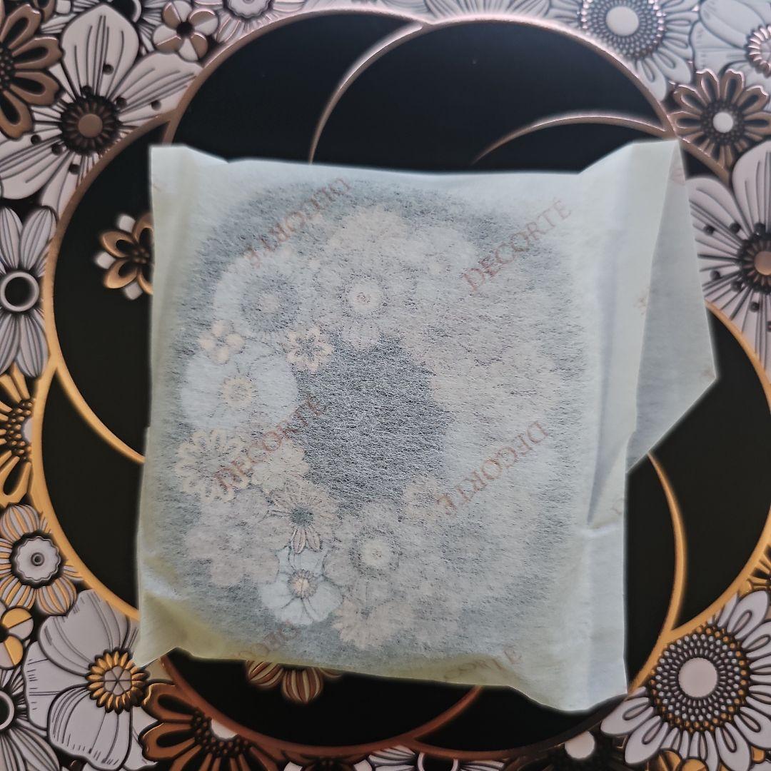 コスメデコルテ クリスマスコフレ2025 エターナルブルーム アイシャドウ