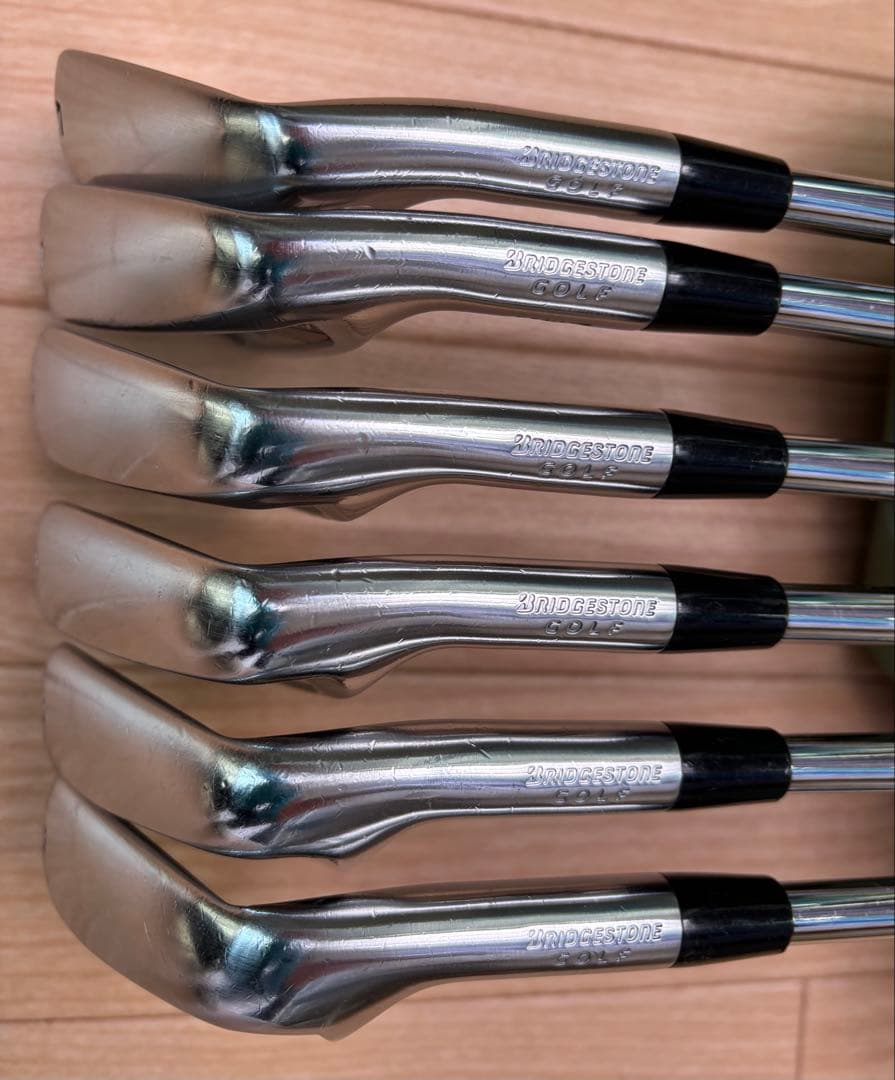 ブリヂストン TOUR B JGR HF2 アイアン