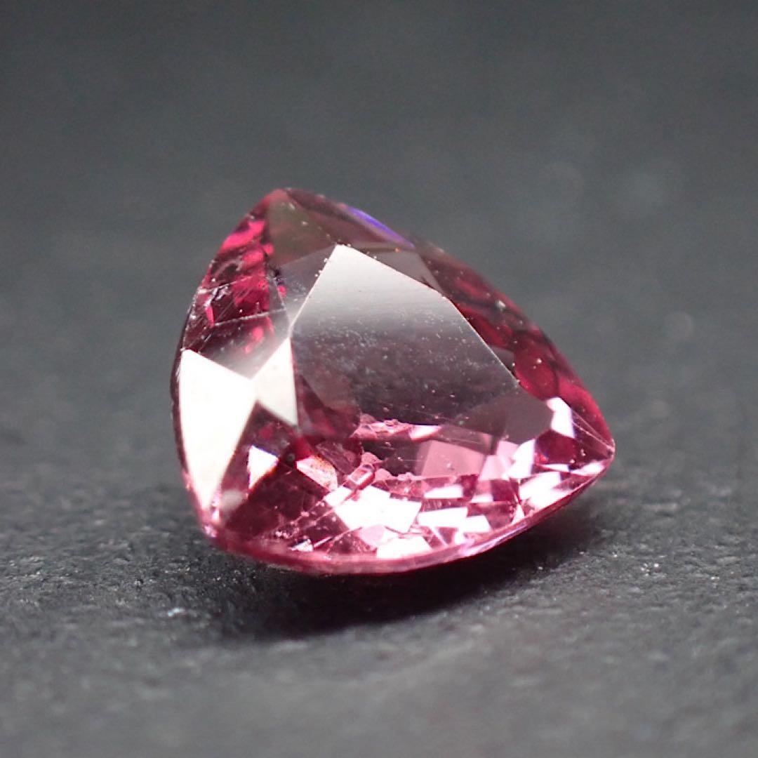 【タンザニア産】マラヤガーネット