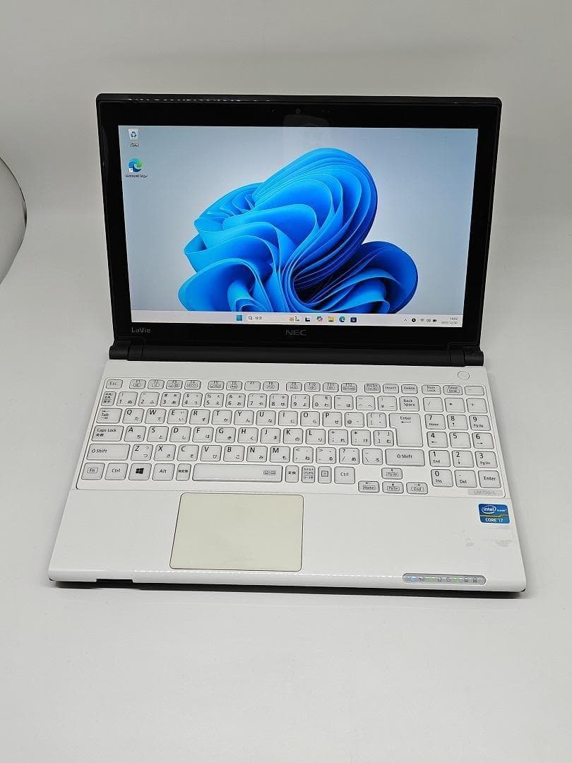 【NEC】爆速 Corei7/新品SSD256GB 13.3 ノートパソコンF2