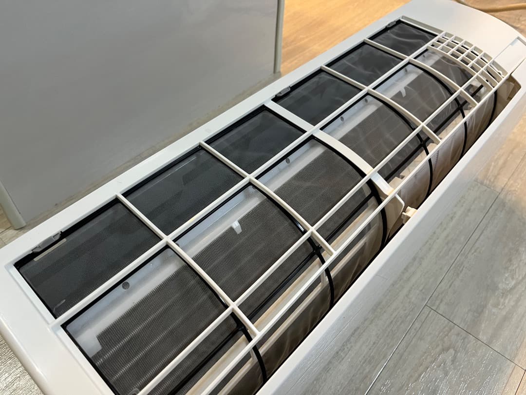 ＜室内機のみ。室外機と要同時購入＞DAIKIN 2023年購入 8畳用エアコン