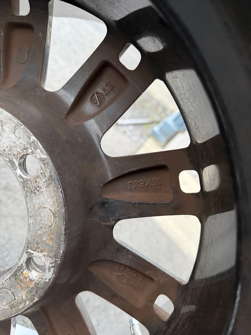 ランクル用タイヤホイール 4本セット LT265/75R16 8J 2022年