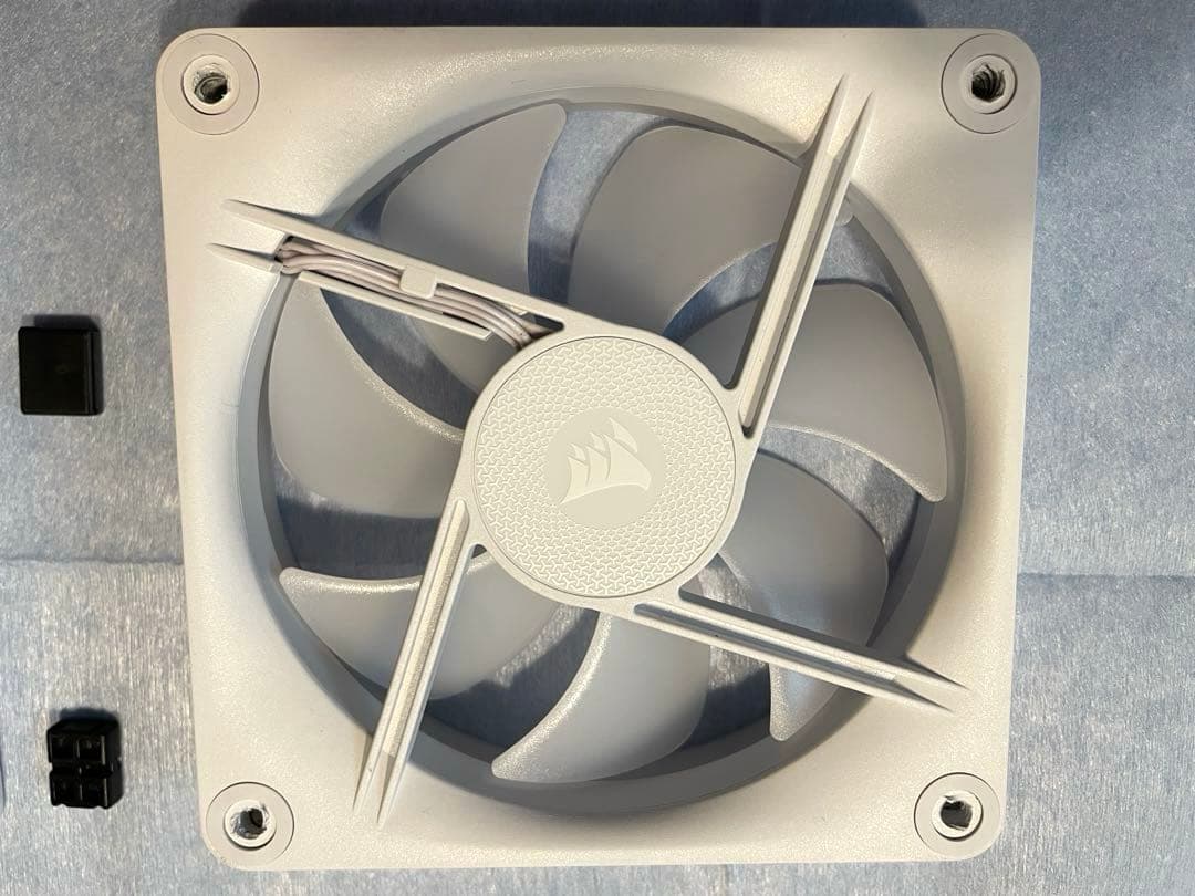 Corsair LX120-R RGB 120mmファン 3個セット【バラ売可】