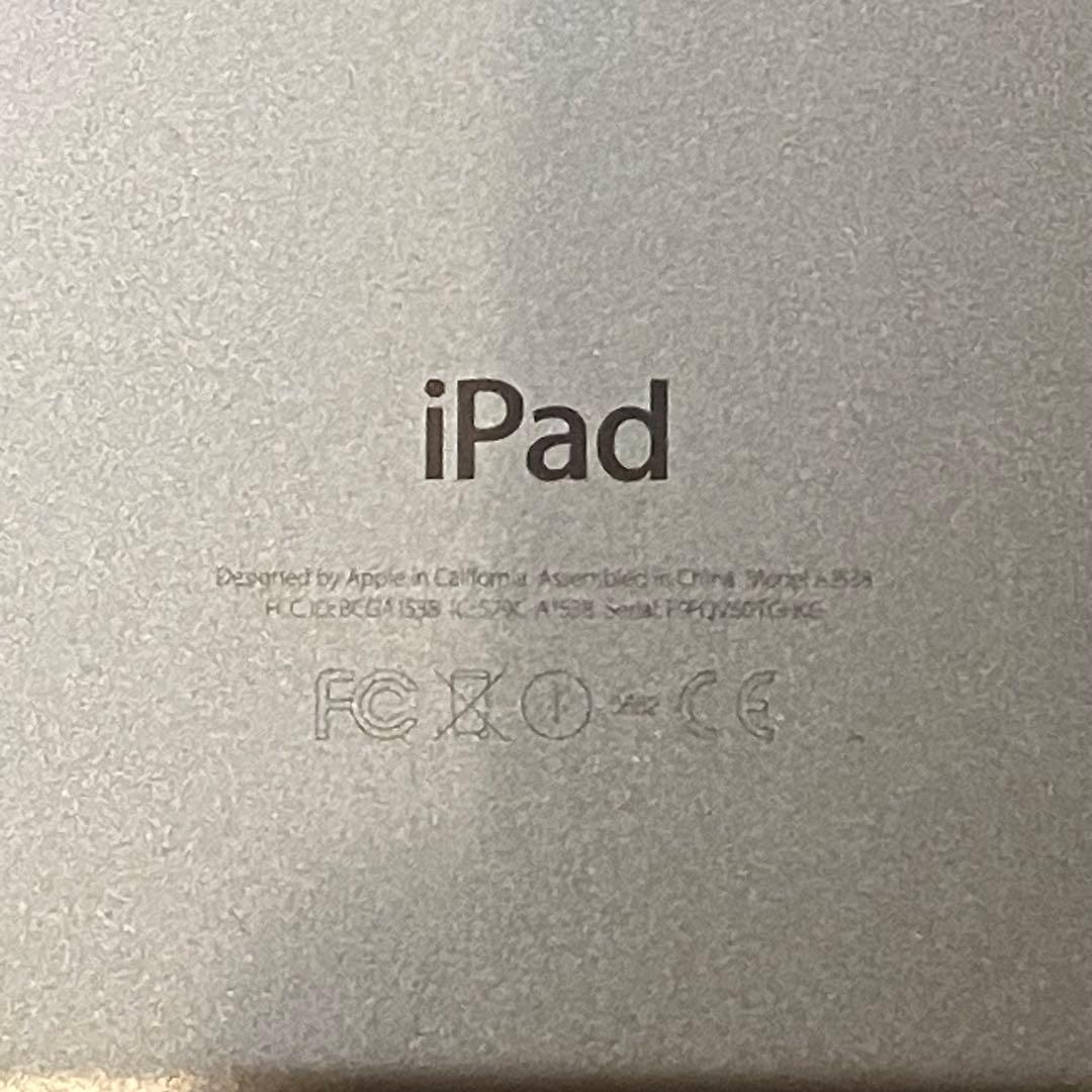 ▽ iPad mini 4 シルバー 64GB