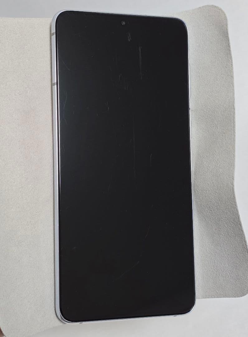 【新品同様】Galaxy S21+ SIMフリー 判定○ au版国内版 シルバー