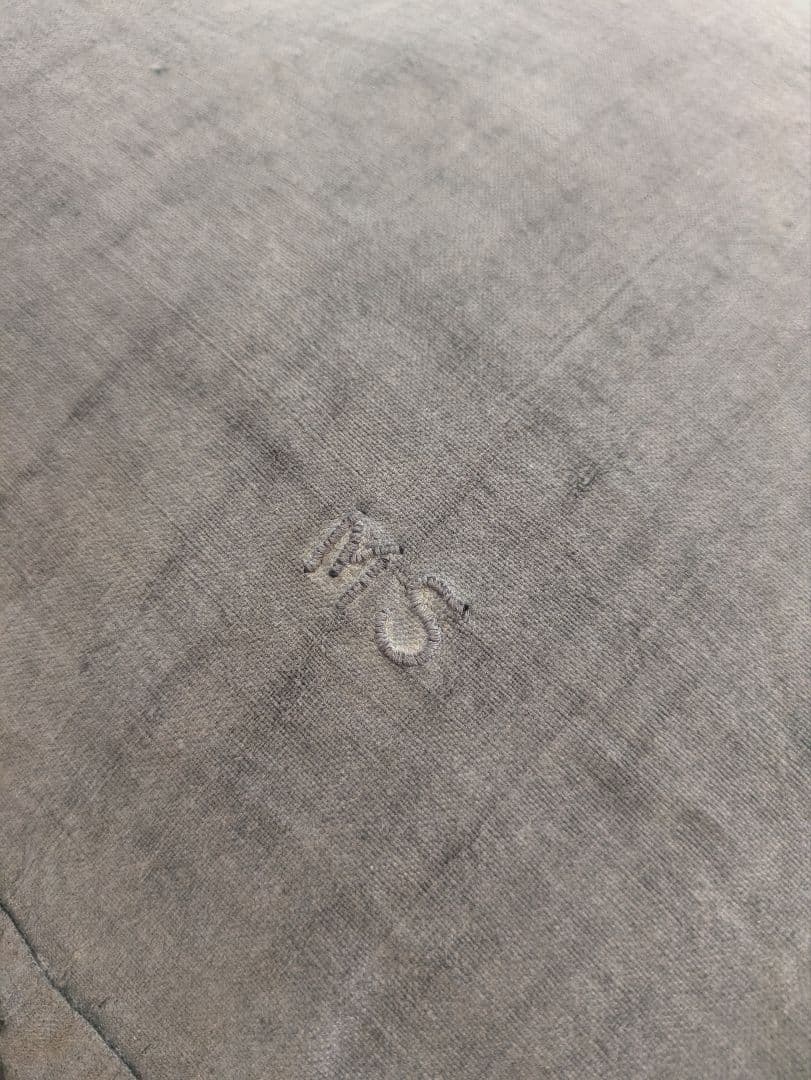 フランス製　ヴィンテージ生地　大きいクッション 85cm x 70cm