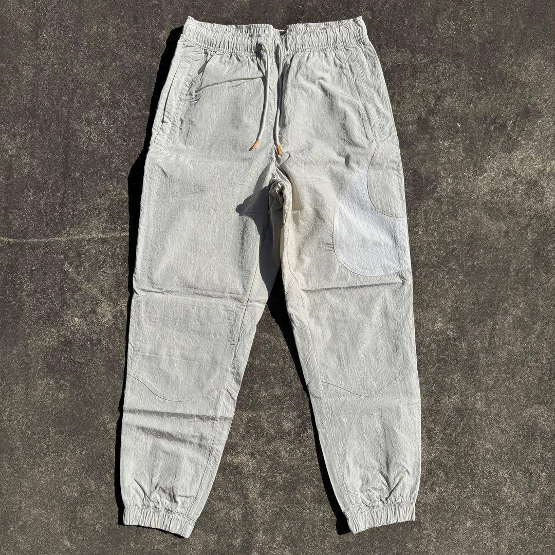 完売品 NIKE ナイキ ビッグスウッシュ ナイロン セットアップ 白 XL M