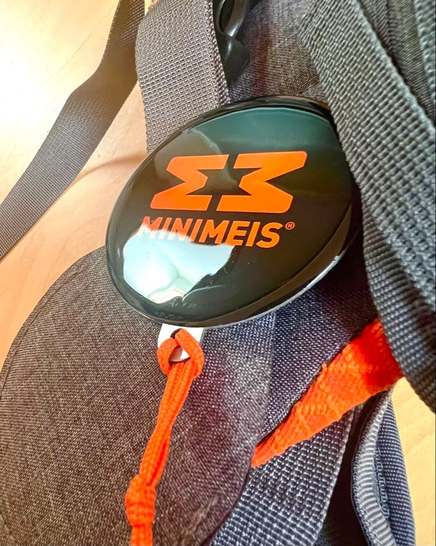 【未使用品】MINIMEISミニマイス肩車キャリア