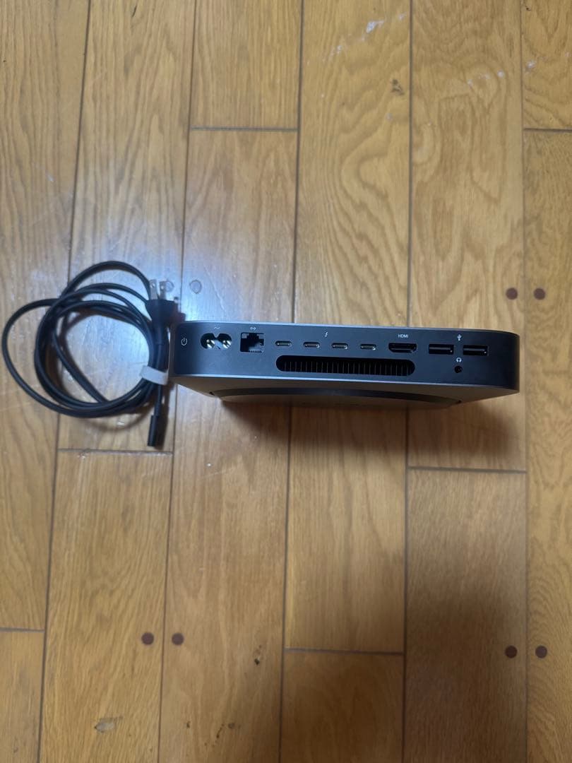 Apple Mac mini 2018＋電源ケーブル