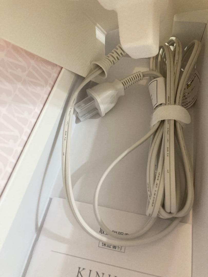 KINUJO 絹女 ストレートヘアアイロン