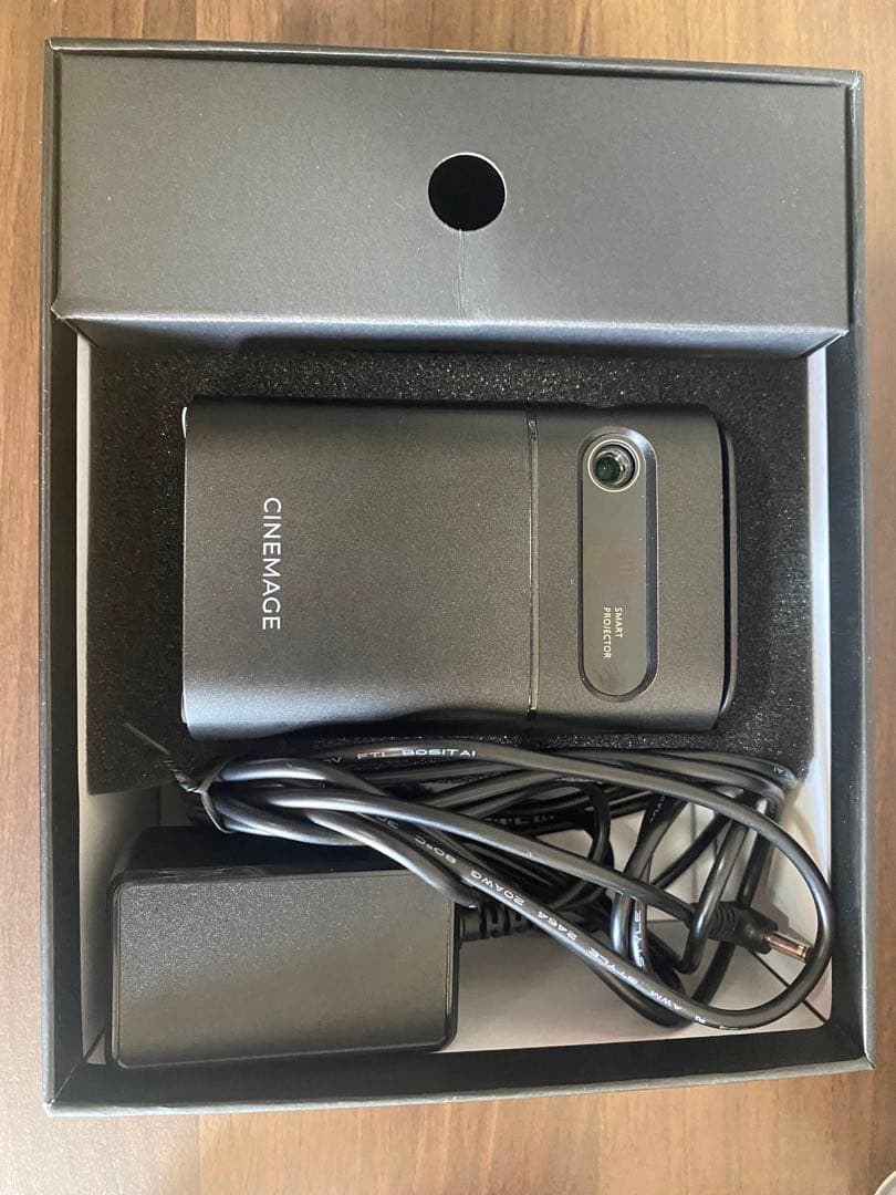 プロジェクター T2