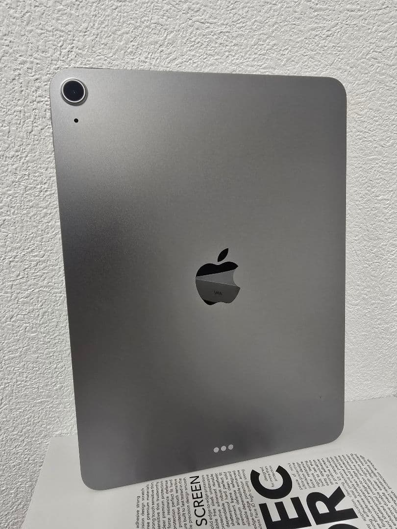 Apple iPad Air M3 11インチ 128GB　カバー、フィルム付