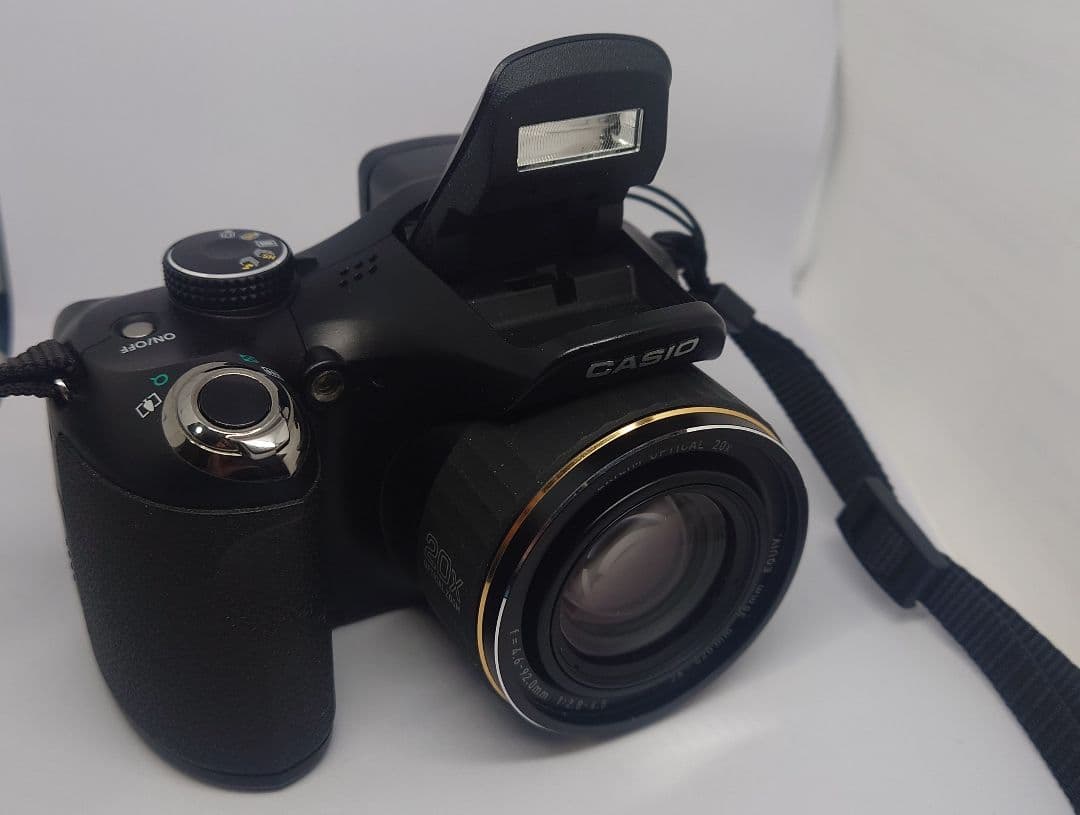 CASIO EXILIM EX-FH25 動きを止めるハイスピード撮影