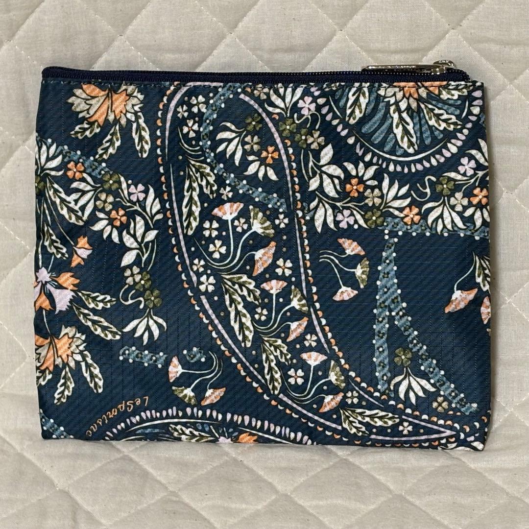 レスポートサック　デラックスエブリデイ　ポーチ付き　ペイズリー柄　ネイビー