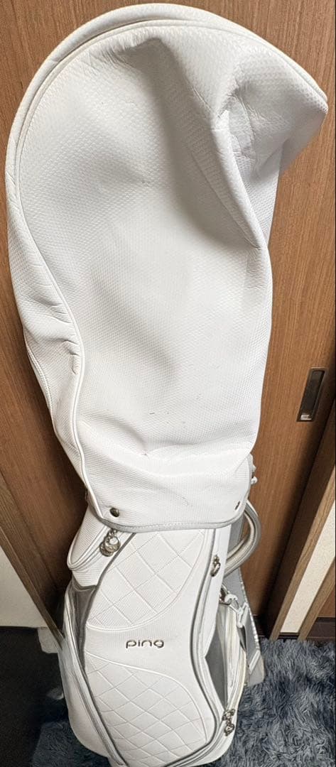 PING ホワイト キャディバッグ ダイヤモンドキルティング