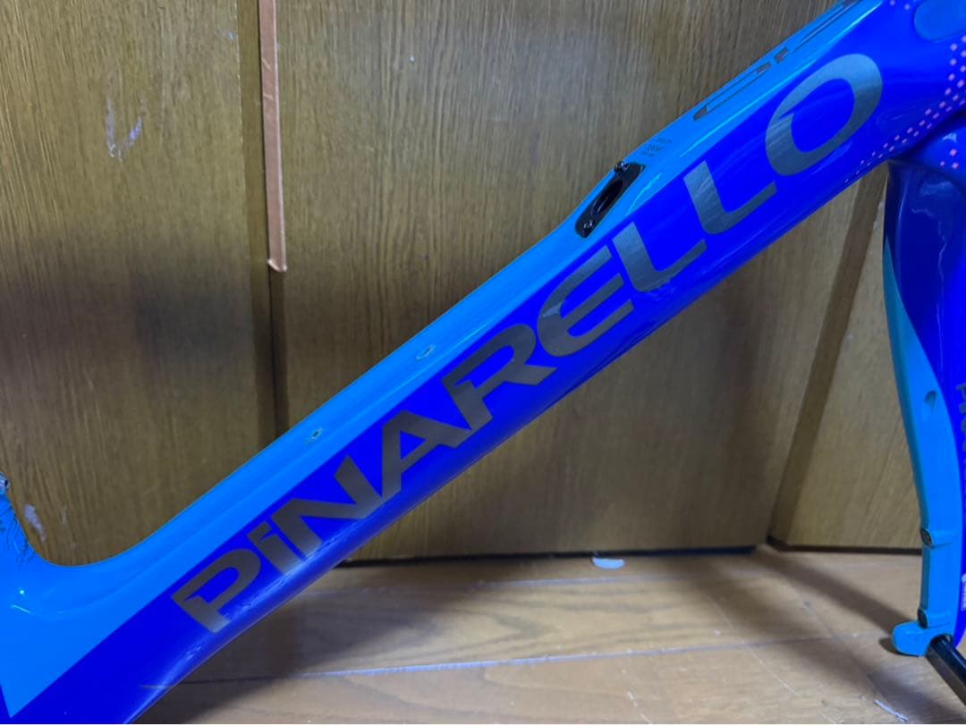 PINARELLO DOGMA F10 フルカーボン　ロードバイク　フレーム