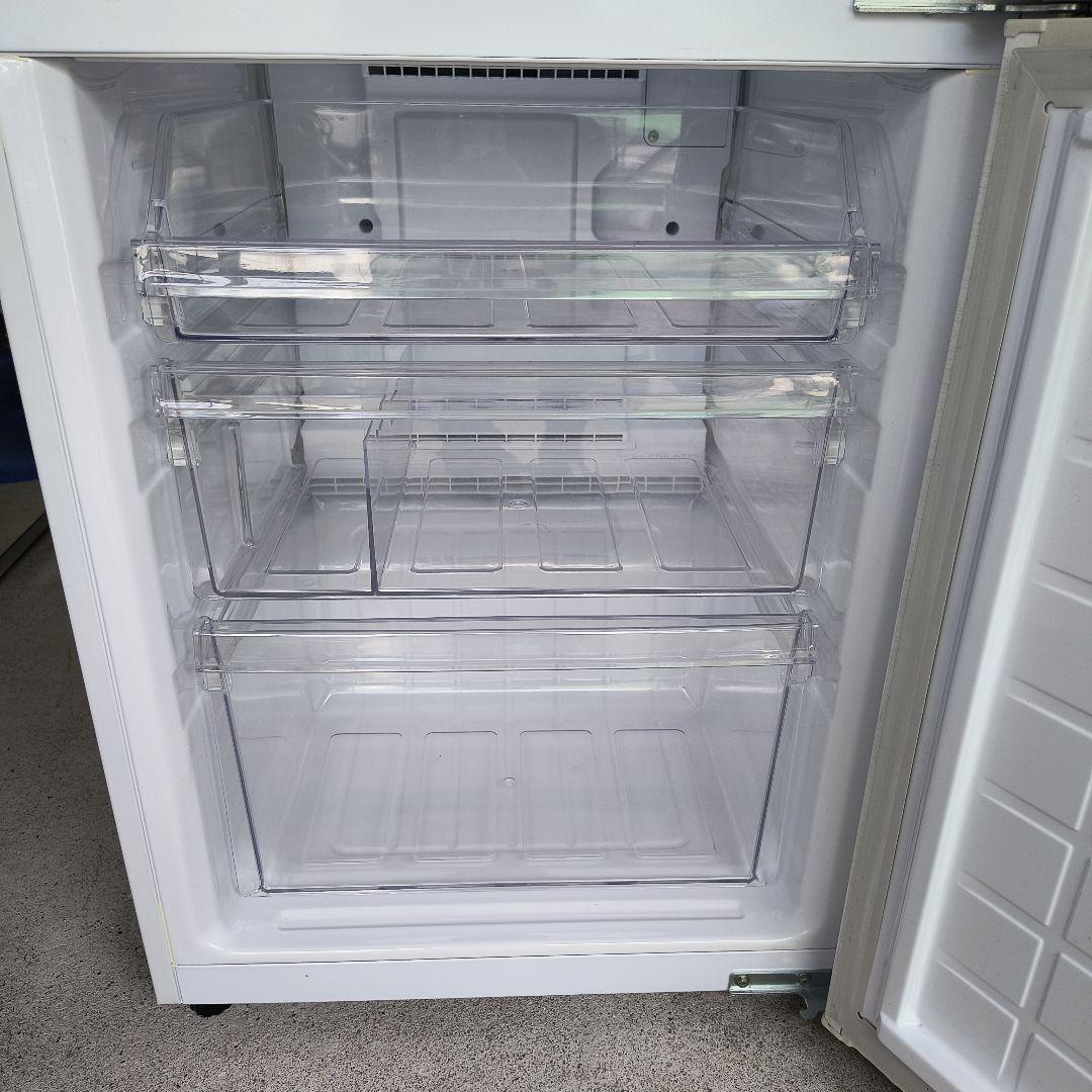 シャープ271L 送料込　冷蔵庫