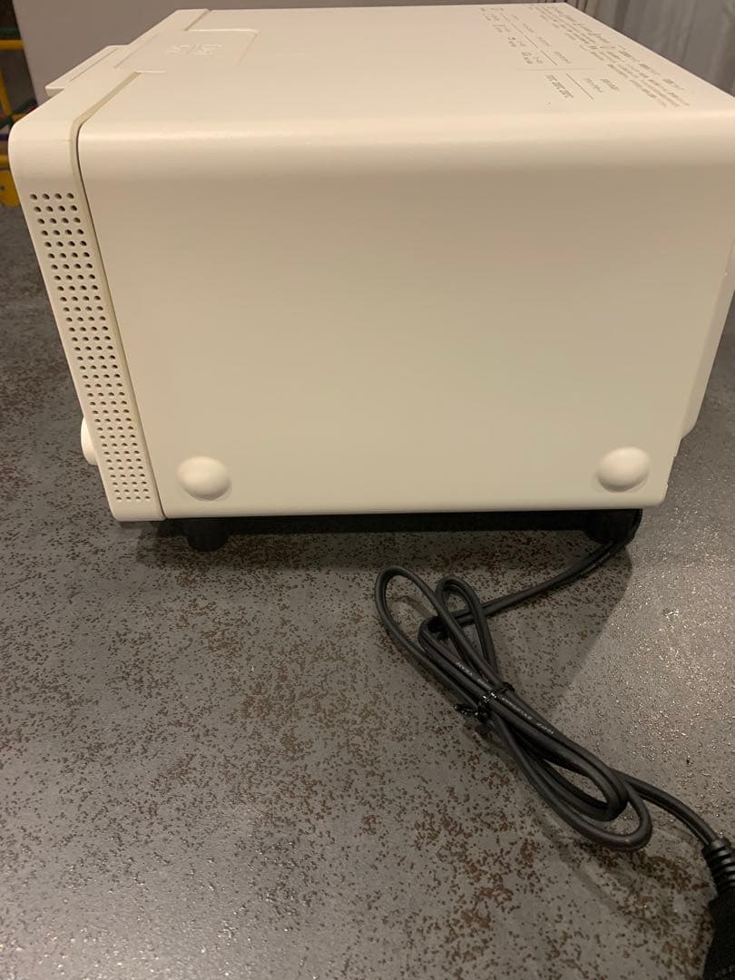 バルミューダ トースター　ホワイト　K05A-WH