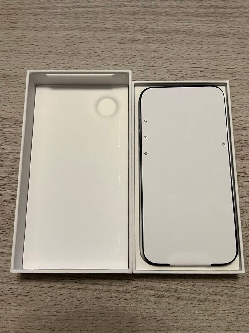 iPhone16e 128 GB ブラック iPhone16 黒 simフリー