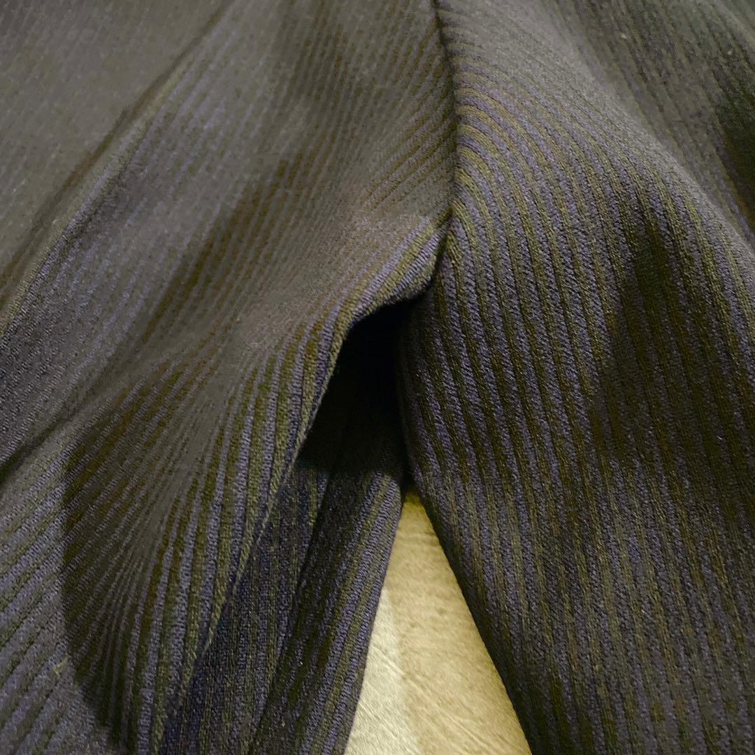 極上高級イギリス製3ピーススーツ × GIANNI VERUSACEネクタイ