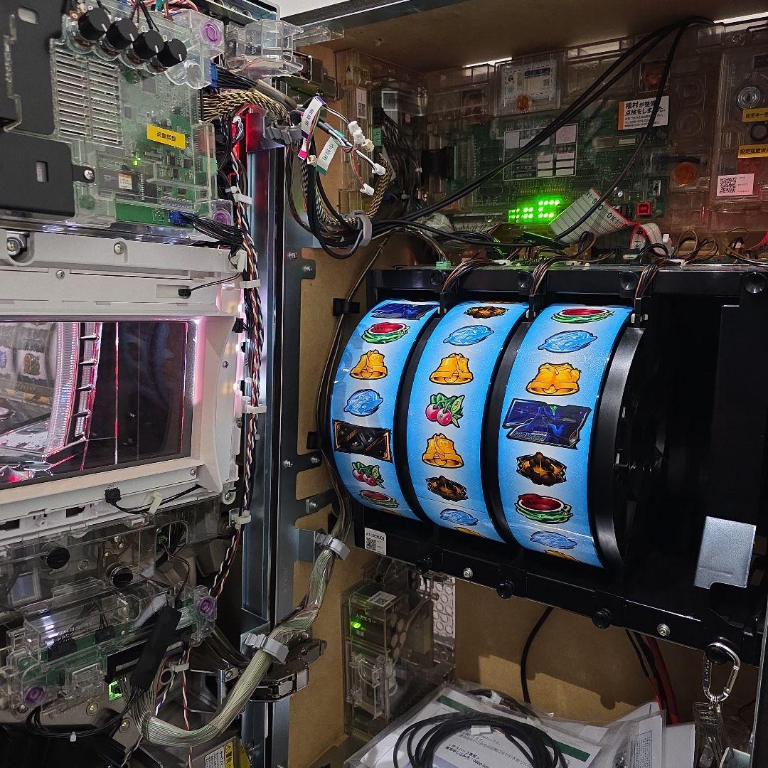 エウレカAO パチスロ機