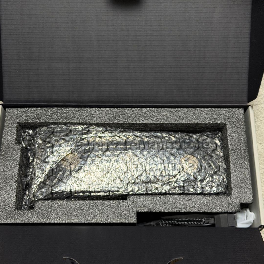 【レシート付き】RTX5080 ZOTAC 動作確認済み