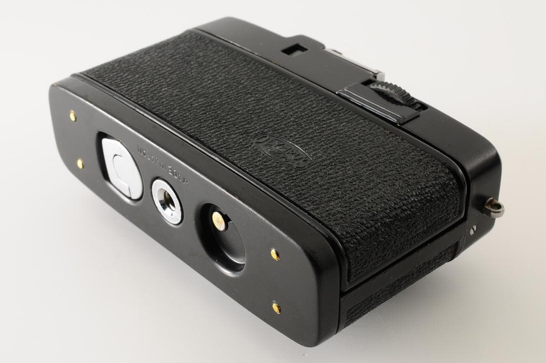 オリンパス Olympus PEN W ブラック フィルムカメラ #331