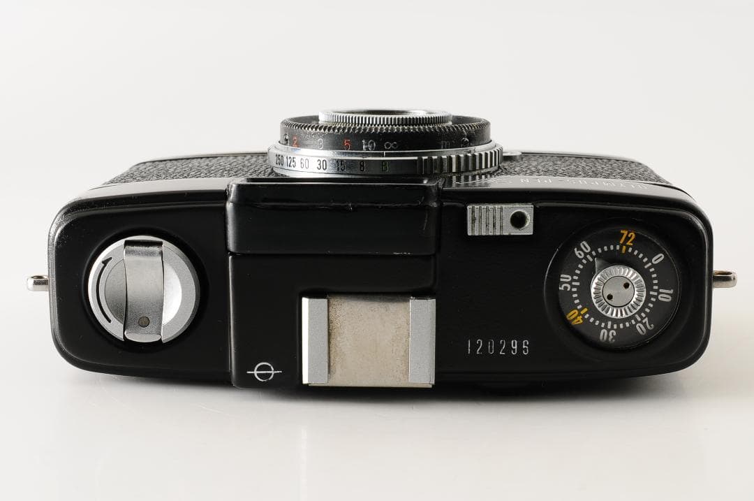 オリンパス Olympus PEN W ブラック フィルムカメラ #331