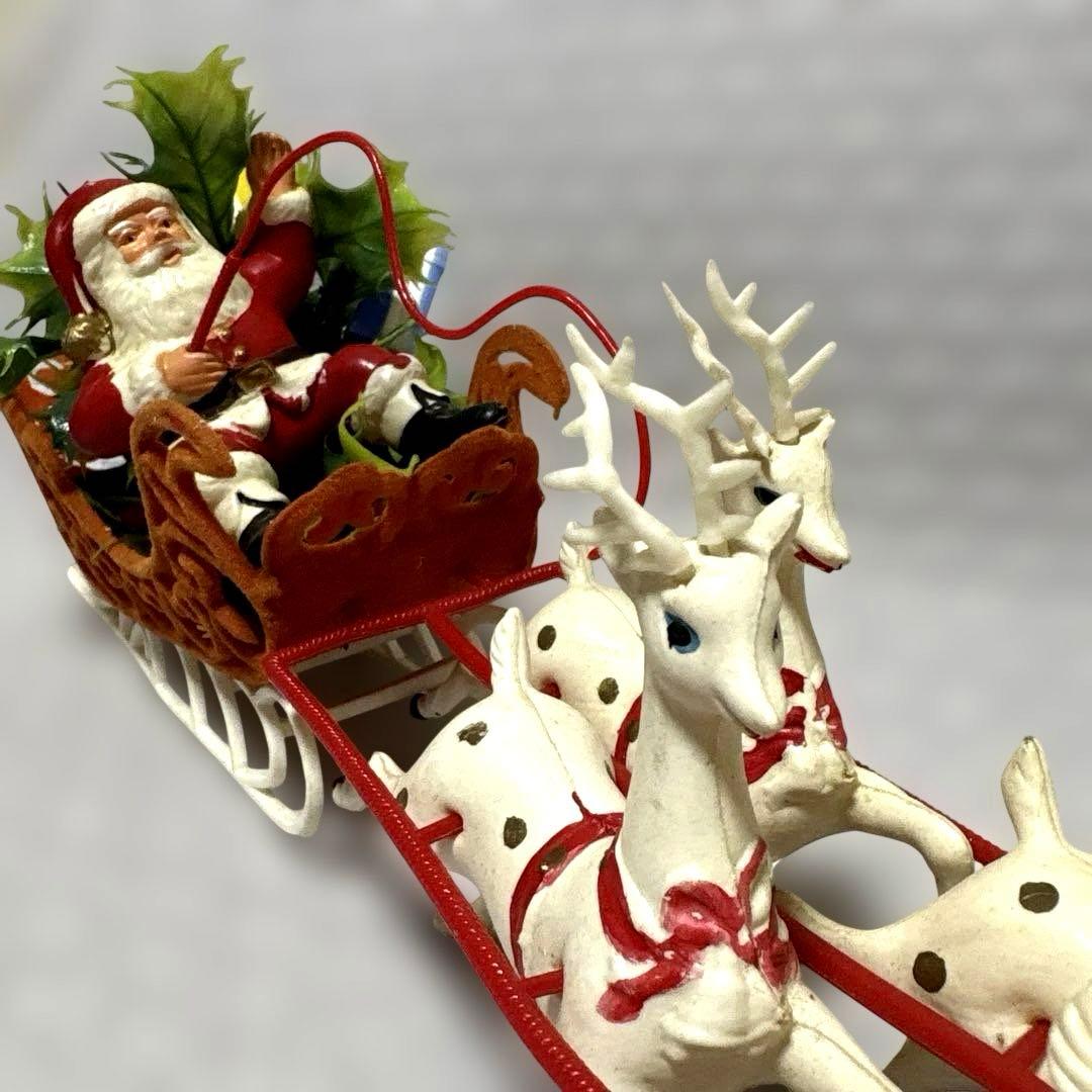 ヴィンテージXmasサンタクロースとトナカイのソリ