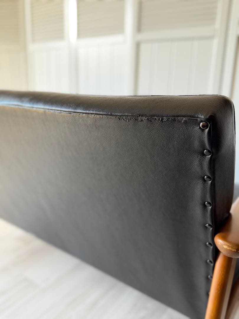 boys カリモク Kチェア ブラック 2P 2人掛け ソフトレザー