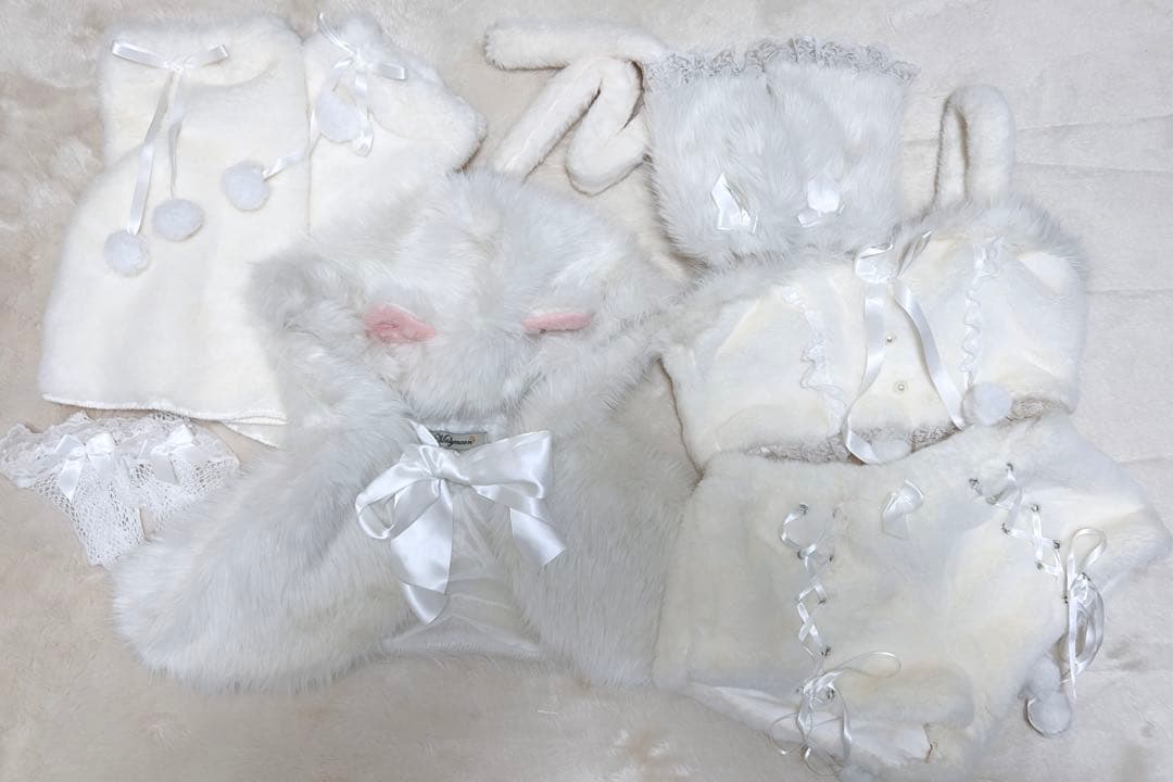 Malymoonふわふわメレンゲリボンキャットサンタ