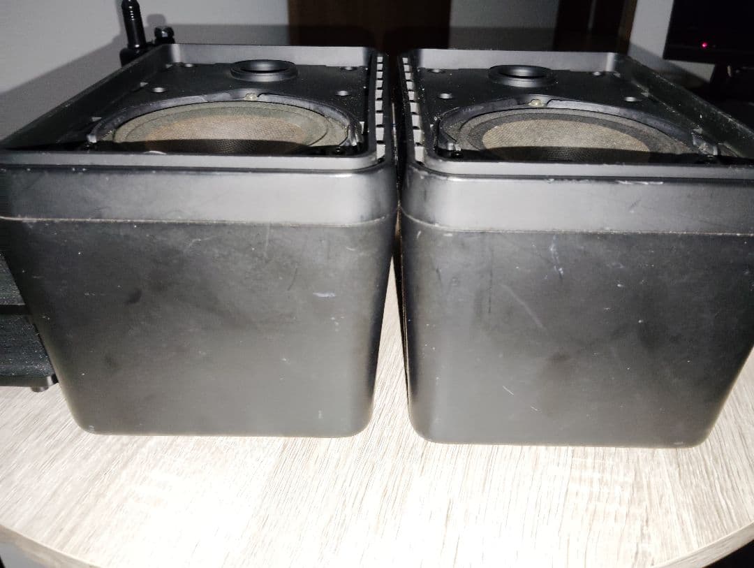 M*t様 BOSE 101MMGスピーカーペア