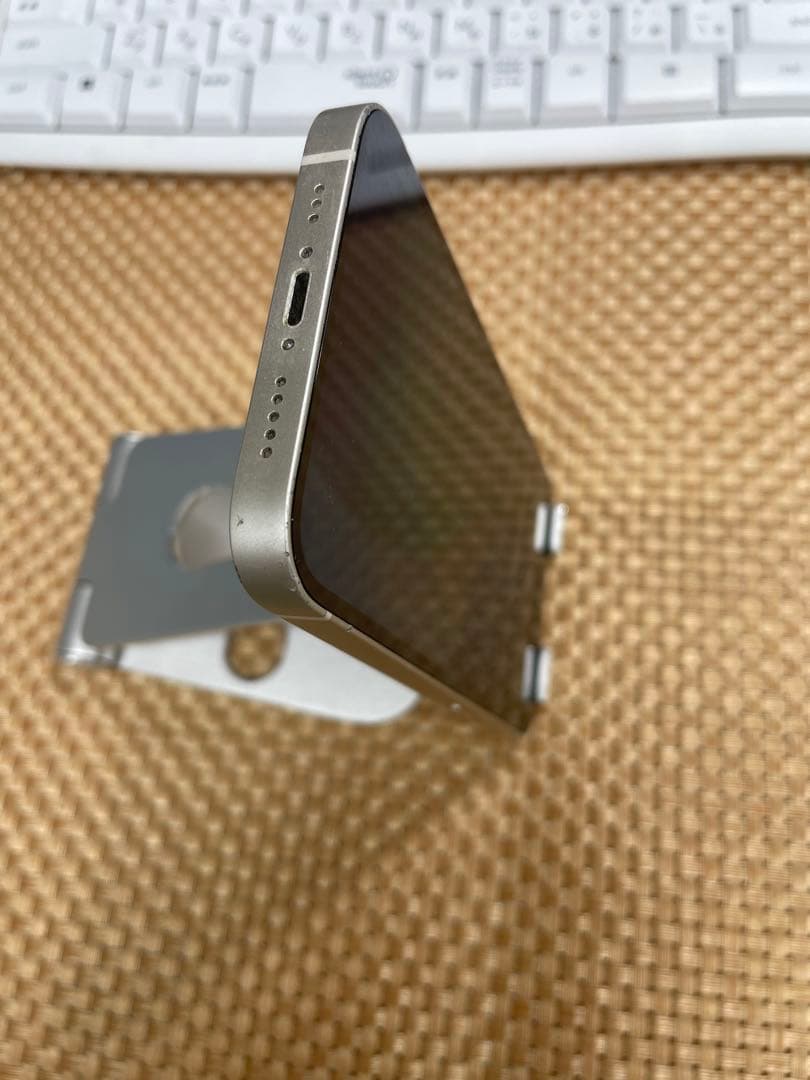 iPhone 13 256 GB スターライトSIMフリー【5232】