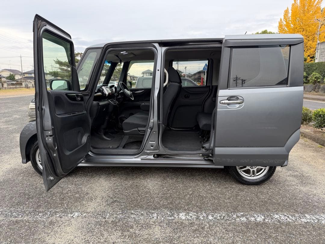 ホンダ⭐️N-BOXカスタムG・Lパッケージ⭐️車検2年付‼️綺麗‼️