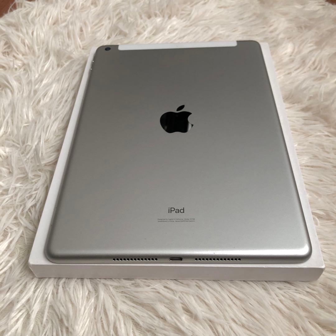 【完動品】iPad 第7世代 32GB cellular【すぐ発送】